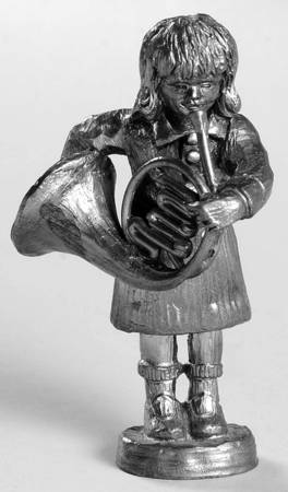 Pewter Figurines Kerrie With  French Horn - No Box