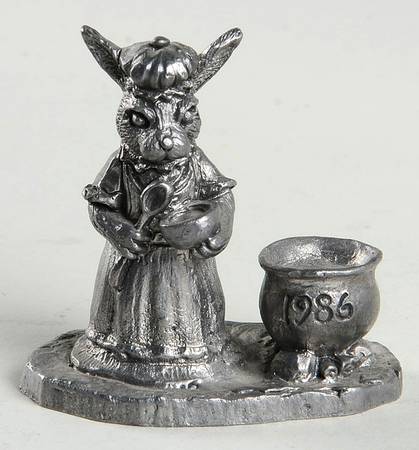 Pewter Figurines Mary Gretchen Rabbit W/Cooking Pot - No Box