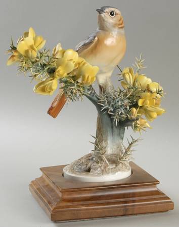 Doughty British Birds Hen-Redstart On Gorse - Boxed