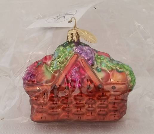 Longaberger Exclusives Gathering Basket Gem - Boxed