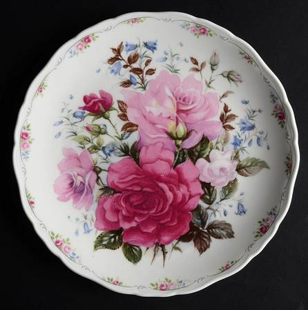 The Rose Garden Collection by Royal Albert