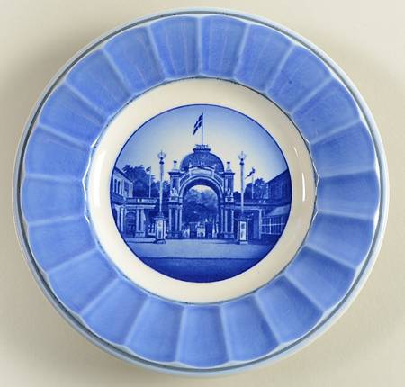 Danish Scenes - Plates Tivoli - No Box