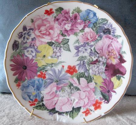 A Bouquet for the Queen Mother by Royal Albert