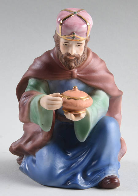 Holiday Traditions Classic Large King Kneeling - No Box