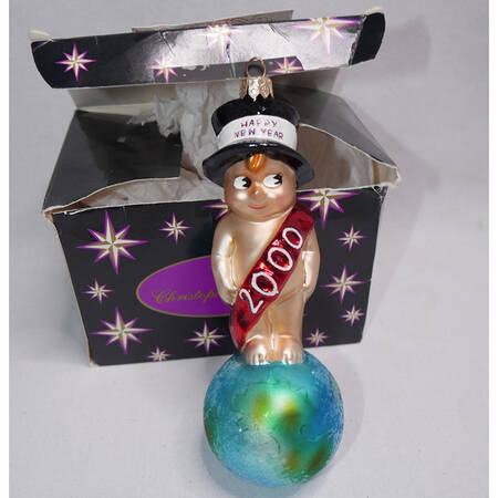 New Year's Dated Annuals Millennium Munchkin 2001 - No Box