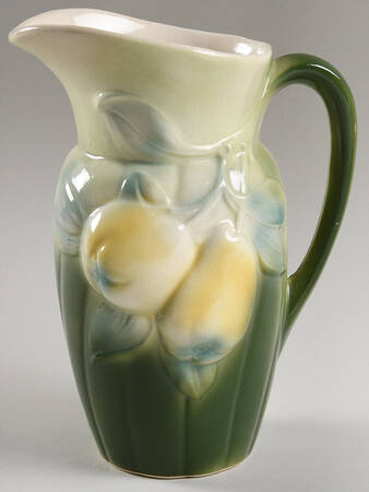 Giftware by Royal Copley