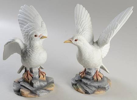 Sadek Bird Figurines Dove-White-Pair - Boxed
