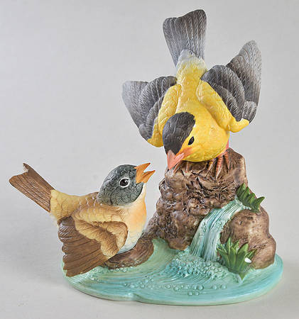 Sadek Bird Figurines Goldfinch Family - Bx434 With Box