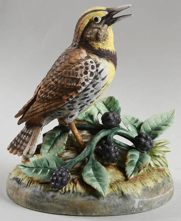 Sadek Bird Figurines Meadowlark-Beak Open - No Box 108a