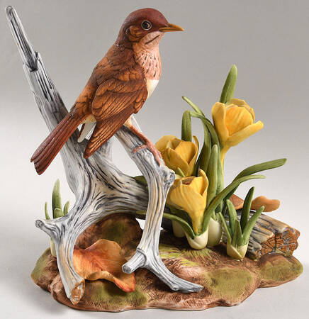 Sadek Bird Figurines Veery - Boxed