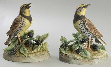 Sadek Bird Figurines Meadowlark With Blackberries-Pair - With Box 108