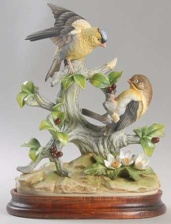 Sadek Bird Figurines Goldfinch - Boxed