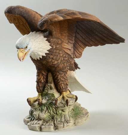 Sadek Bird Figurines Bald Eagle - Boxed
