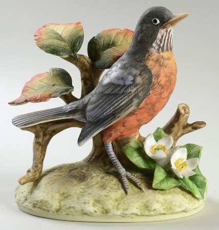 Sadek Bird Figurines Robin Looking Right - Boxed
