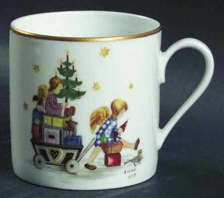 Berta Hummel Annual Cup Parade In Toyland - Boxed