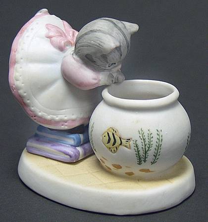 Kitty Cucumber Naughty Kitty Fish Bowl - No Box