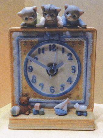 Kitty Cucumber Clock-Three Kittens - Boxed