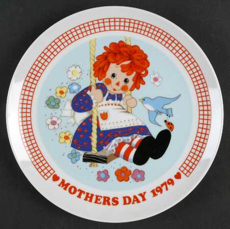 Raggedy Ann Mother's Day High Spirits - Boxed