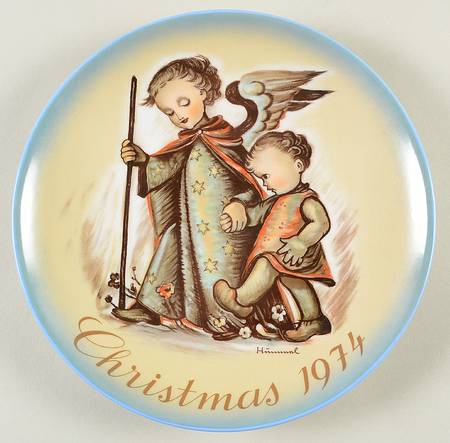 Hummel Christmas Plate Guardian Angel - Boxed