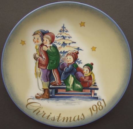 Hummel Christmas Plate A Time To Remember - Boxed