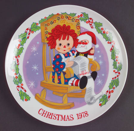 Christmas-Raggedy Ann Checking The List - Boxed
