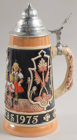 Christmas Stein 1975 - No Box