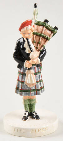 Sebastian Miniature The Piper - Boxed
