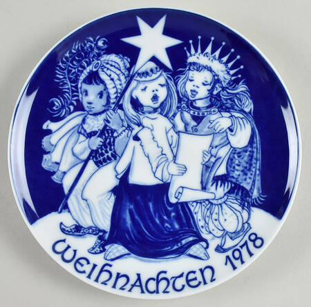 Schumann Christmas Plate Angels Caroling - No Box
