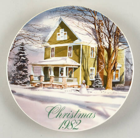 Smuckers Christmas Plates 1982-Christmas Plate - No Box