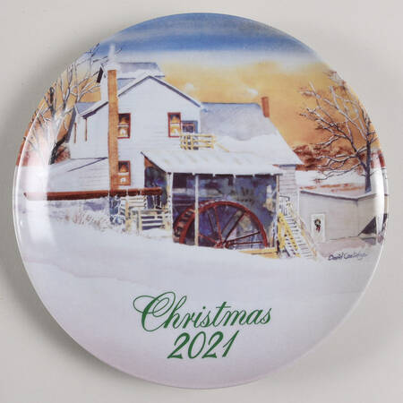 Smuckers Christmas Plates 2021-Christmas Plate - No Box