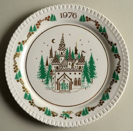 Spode Christmas Plate Good King Wenceslas - Boxed
