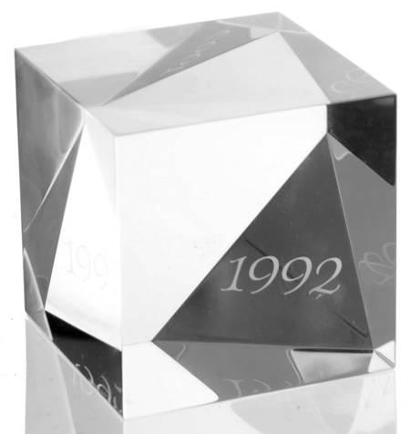 Steuben Figurines & Giftware Cube Paperweight-1992 - With Box Bx777