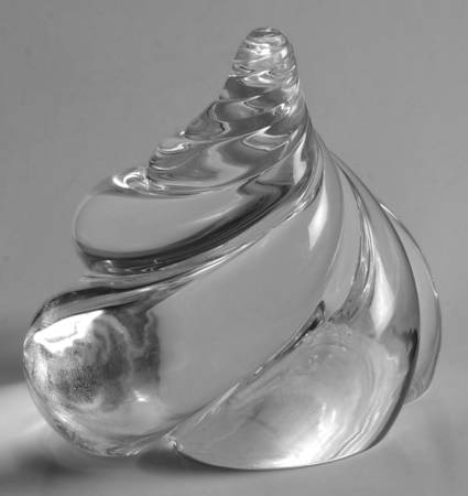Steuben Figurines & Giftware Seashell-Paperweight - Boxed