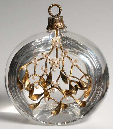 Steuben Figurines & Giftware Mistletoe Ball-18k Gold & Pearls - Boxed