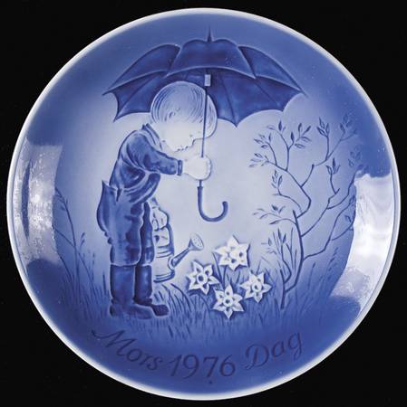 Mother's Day Plate Complete Gardener - No Box
