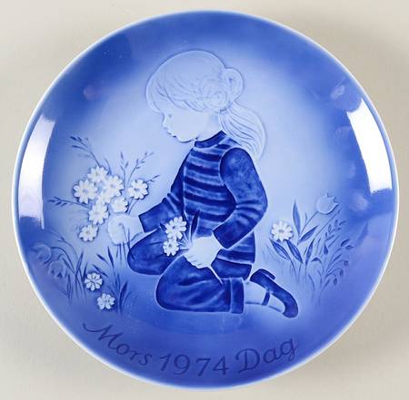 Mother's Day Plate Daises For Mother - Boxed