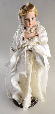 Connoisseur Doll Collection Catherine - No Box