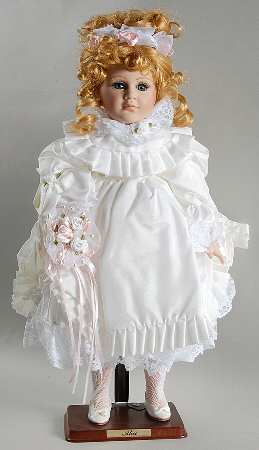 Connoisseur Doll Collection Alice - With Box