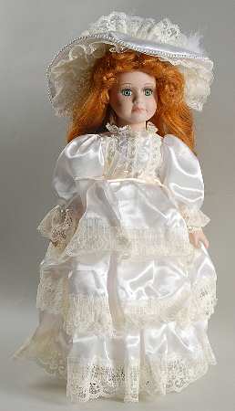 Connoisseur Doll Collection Victoria - Boxed