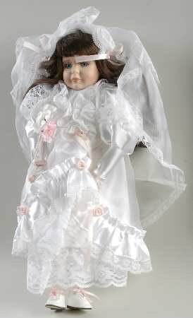Connoisseur Doll Collection Betty-Bride - Boxed