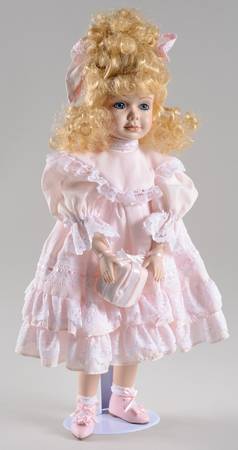 Connoisseur Doll Collection Meredith-Ph-391f - No Box
