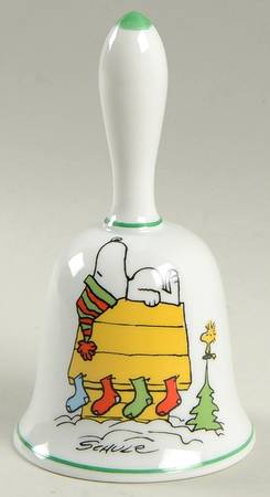 Peanuts Christmas Bell Stockings On Doghouse - Boxed