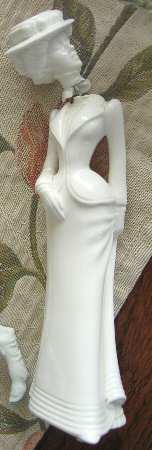 Pauline Shone Lady W/ Hat - No Box