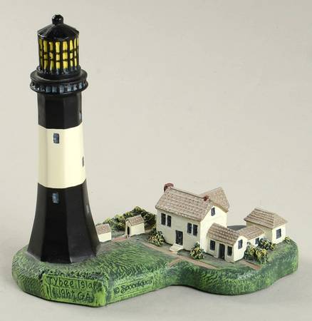 Lighthouse Miniatures Tybee Island Light-Ga - No Box