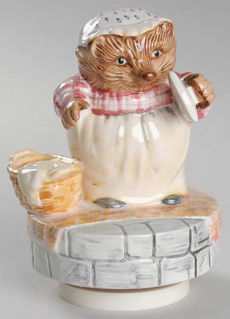 Beatrix Potter-Music Box Mrs. Tiggywinkle - Boxed
