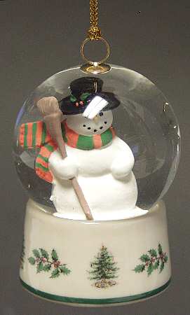 Christmas Tree Ornaments Snowman Snowglobe - Boxed