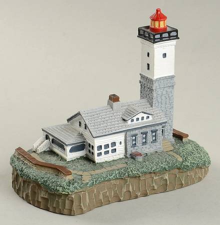 Limited Edition Lighthouses Ogdensburg Harbor, Ny - Boxed