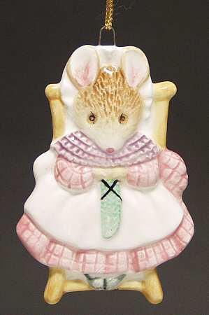 Beatrix Potter Ornaments Little Old Woman Knitting - No Box