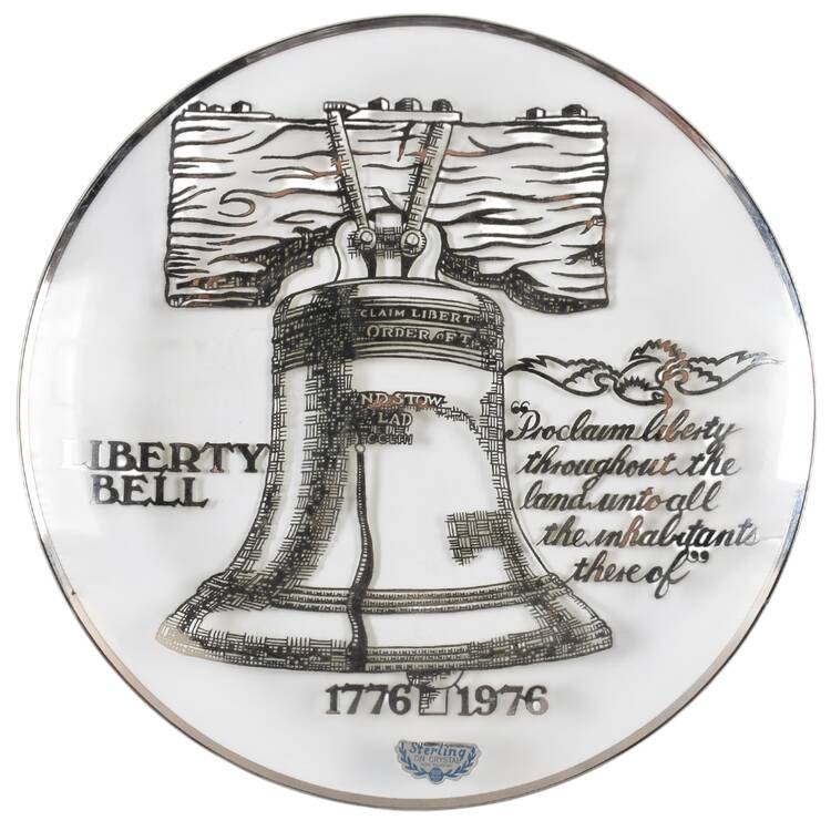 American Heritage Plate Liberty Bell - Boxed