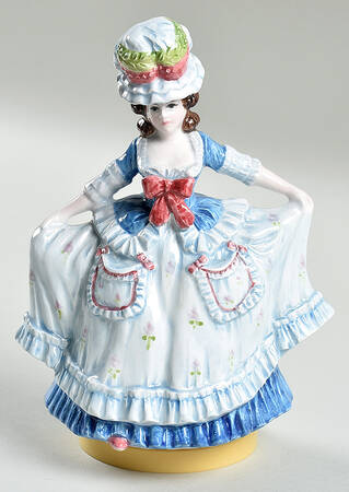 Yamada Originals Musical Victorian Lady-Minuet Mozart - No Box